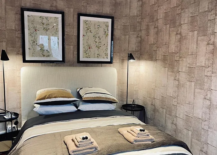 Maison Petit Arago Avec Roof Terrace Et Parking Prive Carcassone